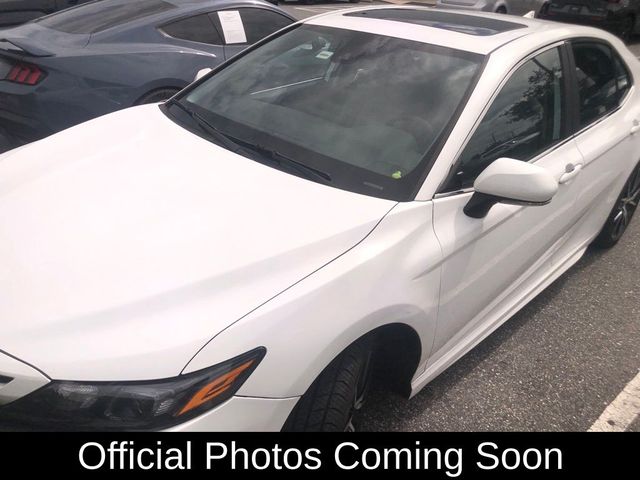 2022 Toyota Camry SE