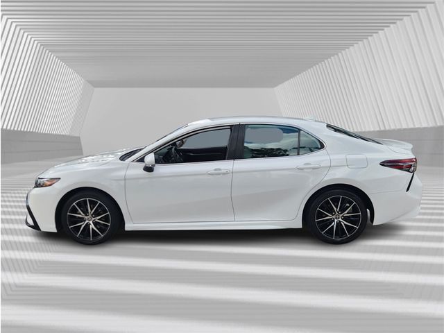 2022 Toyota Camry SE Nightshade