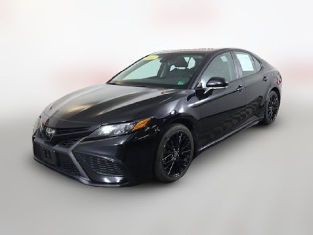 2022 Toyota Camry SE Nightshade