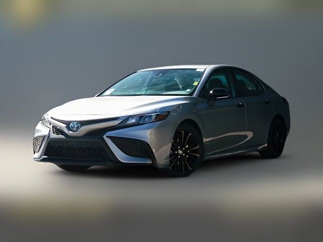 2022 Toyota Camry Hybrid SE