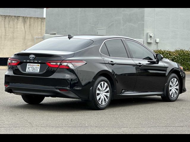 2022 Toyota Camry Hybrid LE