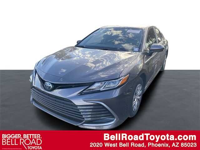 2022 Toyota Camry Hybrid LE