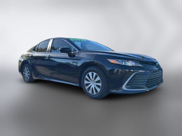 2022 Toyota Camry Hybrid LE