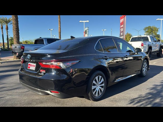 2022 Toyota Camry Hybrid LE