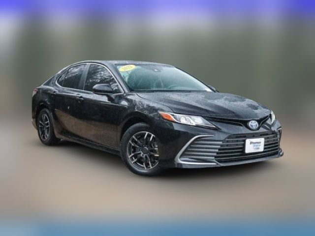 2022 Toyota Camry Hybrid LE