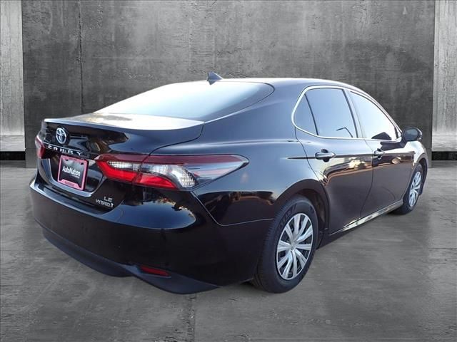 2022 Toyota Camry Hybrid LE