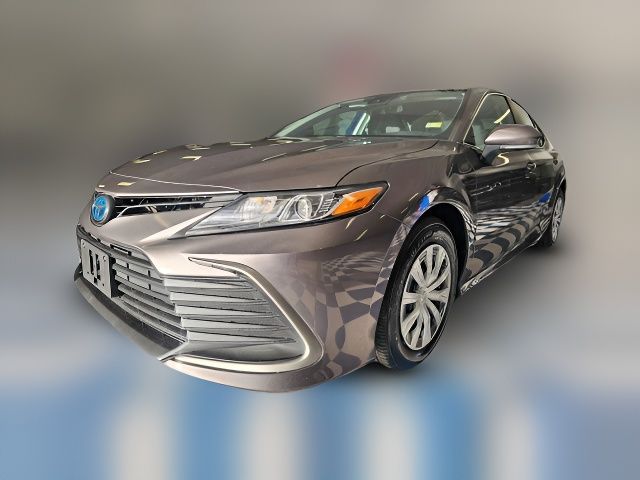 2022 Toyota Camry Hybrid LE