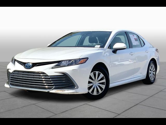 2022 Toyota Camry Hybrid LE