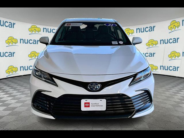 2022 Toyota Camry Hybrid LE