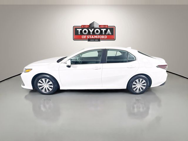 2022 Toyota Camry Hybrid LE