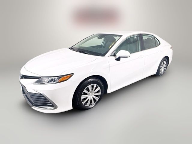 2022 Toyota Camry Hybrid LE