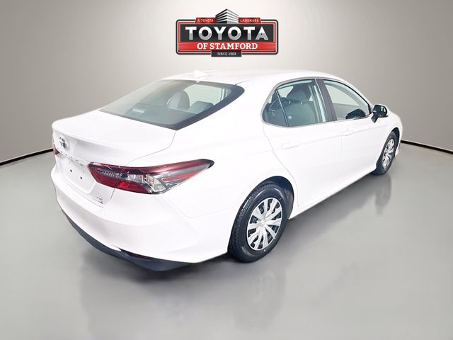 2022 Toyota Camry Hybrid LE