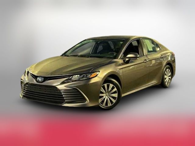 2022 Toyota Camry Hybrid LE