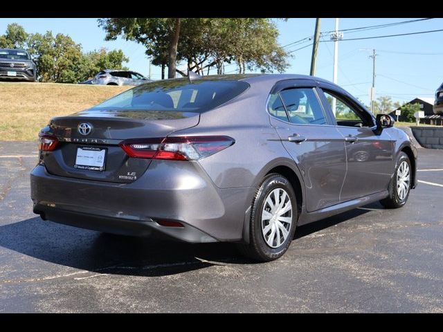 2022 Toyota Camry Hybrid LE