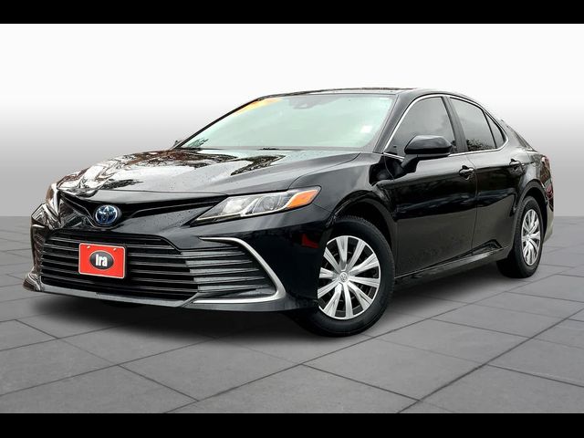 2022 Toyota Camry Hybrid LE