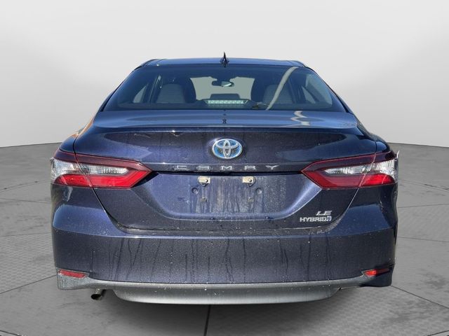 2022 Toyota Camry Hybrid LE