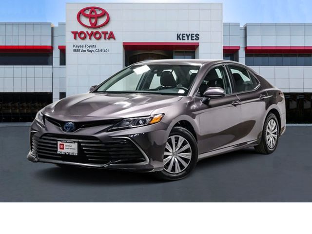 2022 Toyota Camry Hybrid LE