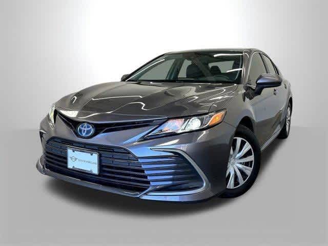 2022 Toyota Camry Hybrid LE