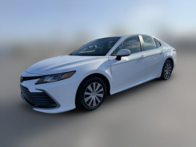 2022 Toyota Camry Hybrid LE