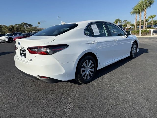 2022 Toyota Camry Hybrid LE