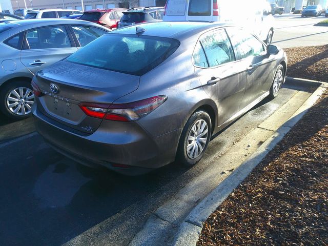 2022 Toyota Camry Hybrid LE