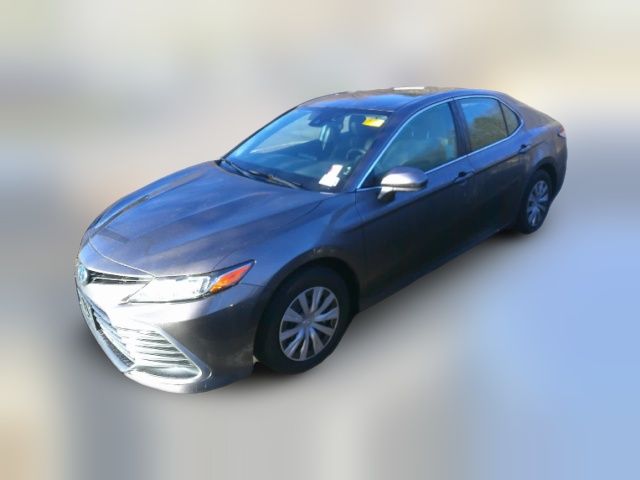 2022 Toyota Camry Hybrid LE