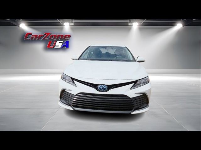 2022 Toyota Camry Hybrid LE