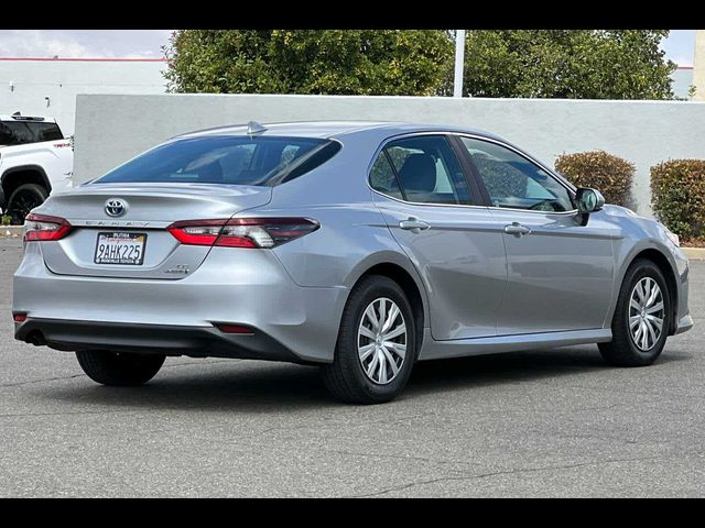 2022 Toyota Camry Hybrid LE