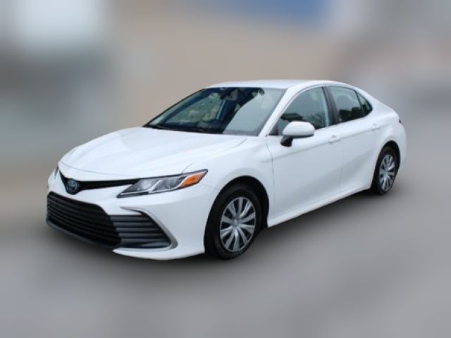 2022 Toyota Camry Hybrid LE