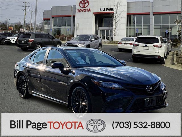 2022 Toyota Camry Hybrid Nightshade