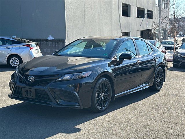 2022 Toyota Camry Hybrid Nightshade