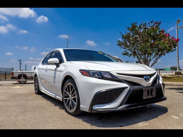 2022 Toyota Camry Hybrid Nightshade