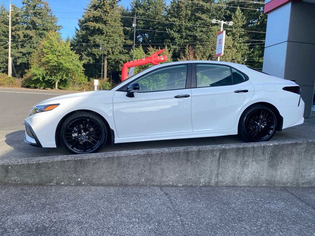 2022 Toyota Camry Hybrid Nightshade