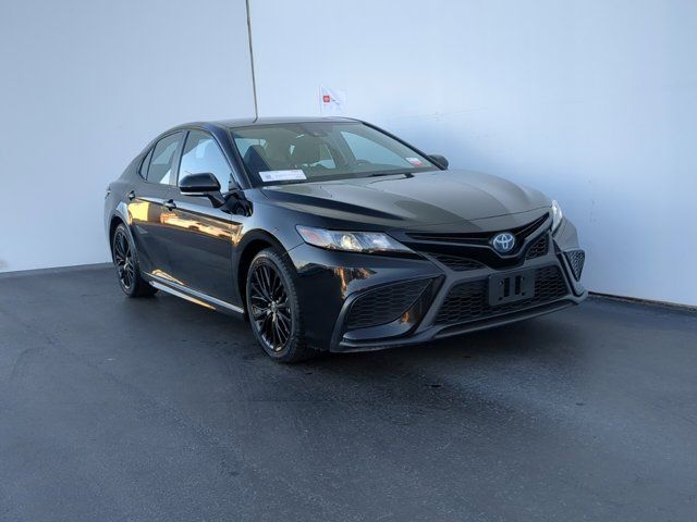 2022 Toyota Camry Hybrid Nightshade