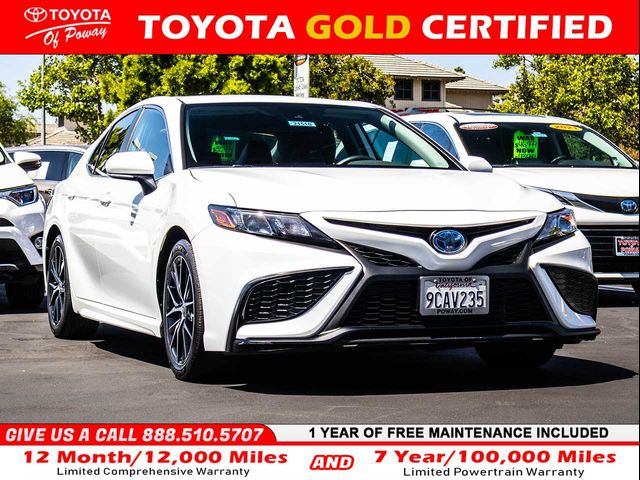 2022 Toyota Camry Hybrid SE
