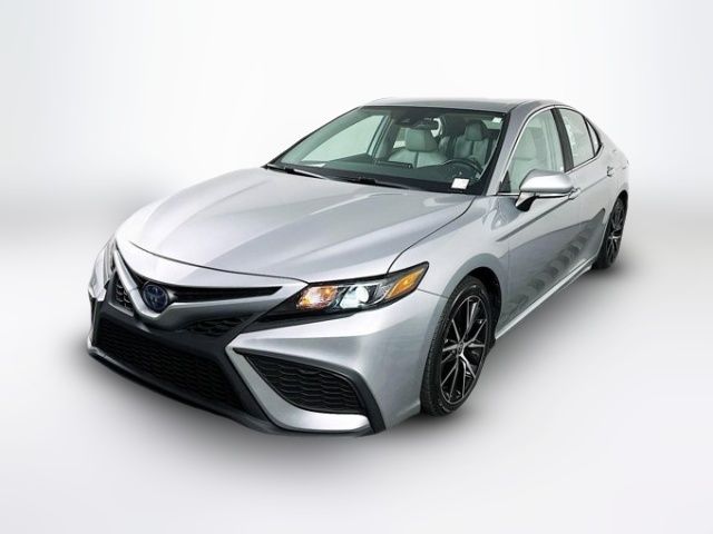 2022 Toyota Camry Hybrid SE