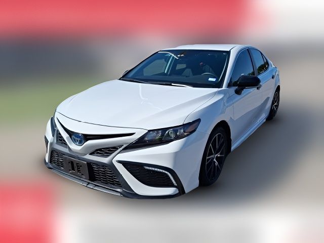 2022 Toyota Camry Hybrid SE