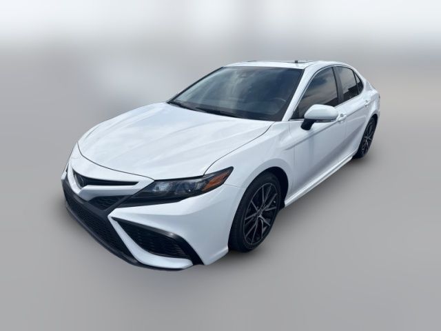 2022 Toyota Camry Hybrid SE