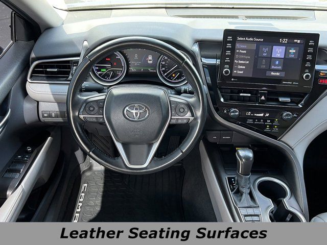 2022 Toyota Camry Hybrid XLE