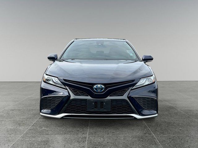 2022 Toyota Camry Hybrid XSE