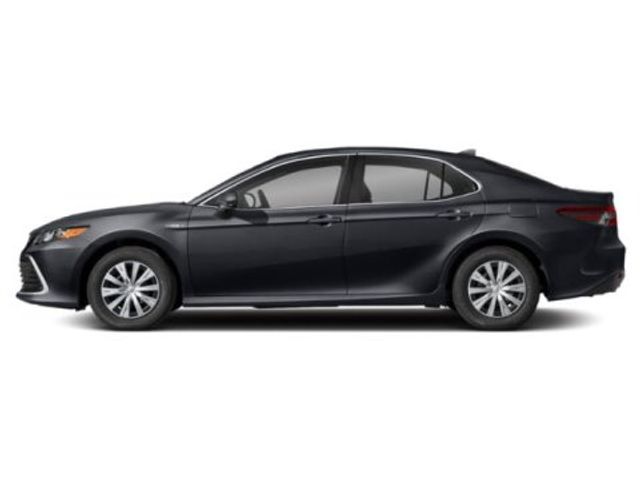 2022 Toyota Camry Hybrid XSE