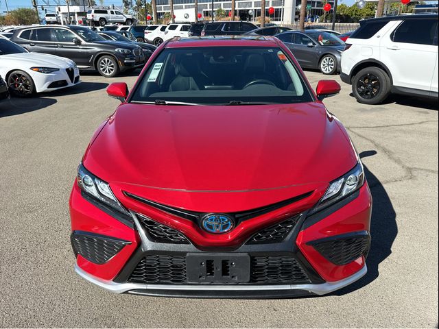 2022 Toyota Camry Hybrid XSE