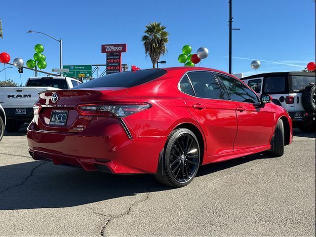 2022 Toyota Camry Hybrid XSE