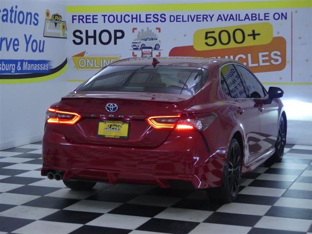 2022 Toyota Camry Hybrid XSE