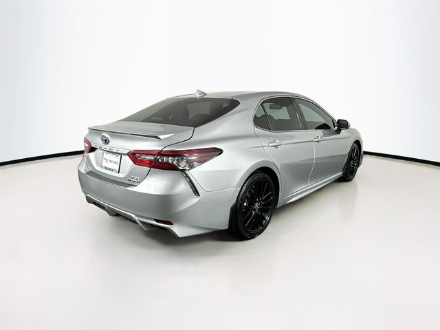 2022 Toyota Camry Hybrid XSE