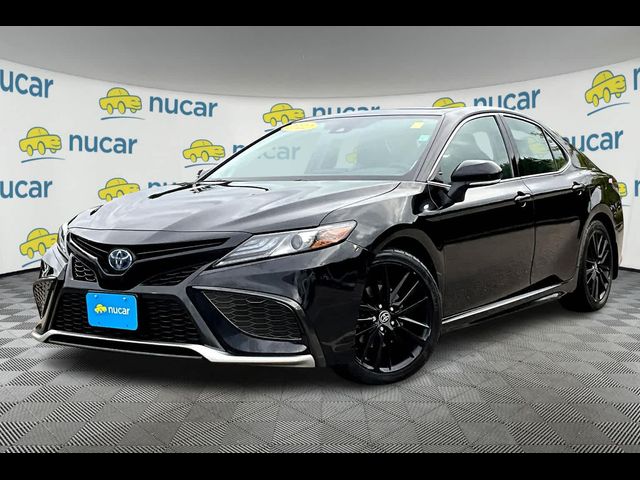 2022 Toyota Camry Hybrid XSE