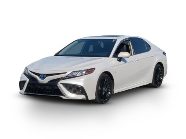 2022 Toyota Camry Hybrid XSE