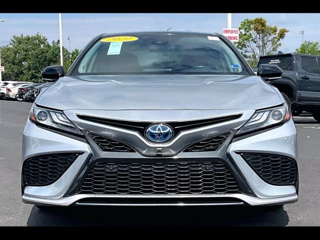 2022 Toyota Camry Hybrid XSE