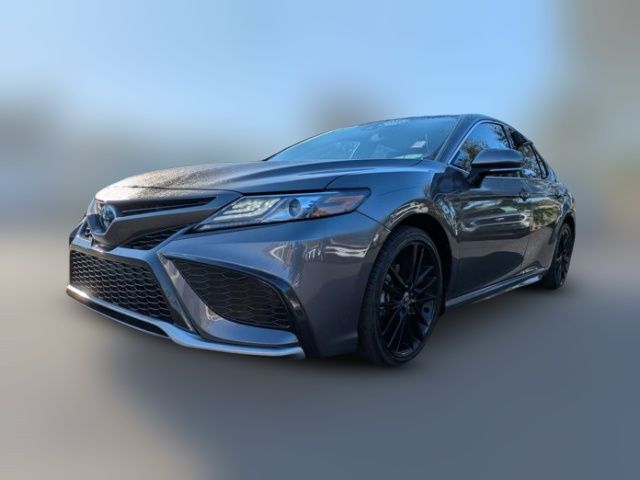 2022 Toyota Camry Hybrid XSE