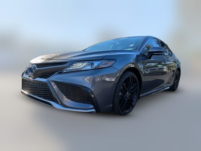 2022 Toyota Camry Hybrid XSE